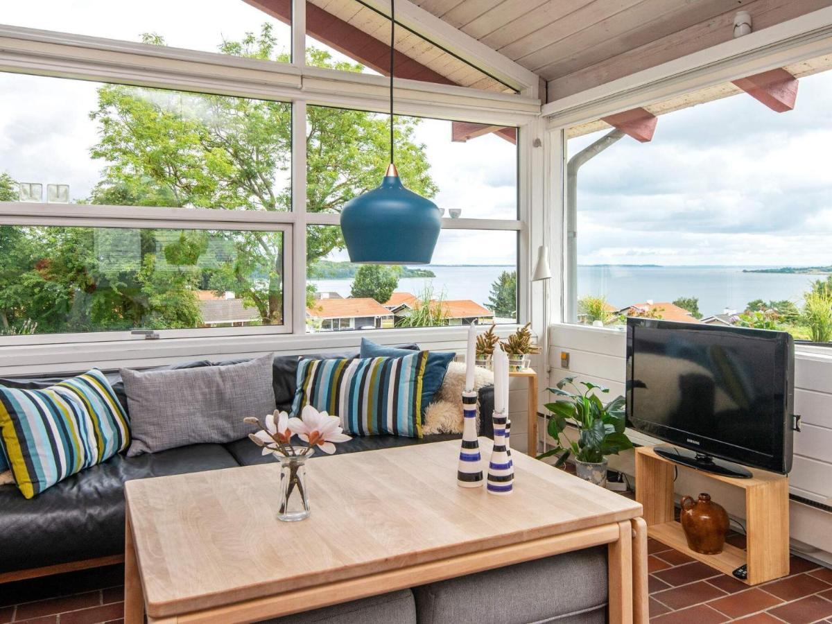 6 Person Holiday Home In Aabenraa Εξωτερικό φωτογραφία