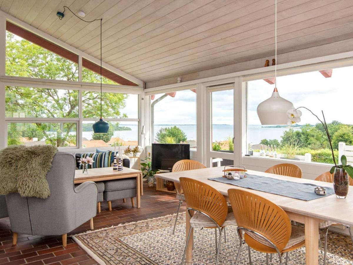 6 Person Holiday Home In Aabenraa Εξωτερικό φωτογραφία