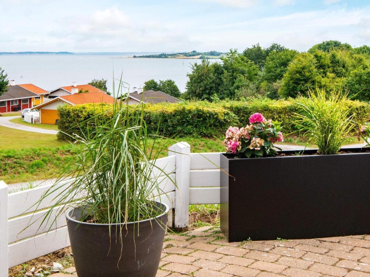 6 Person Holiday Home In Aabenraa Εξωτερικό φωτογραφία