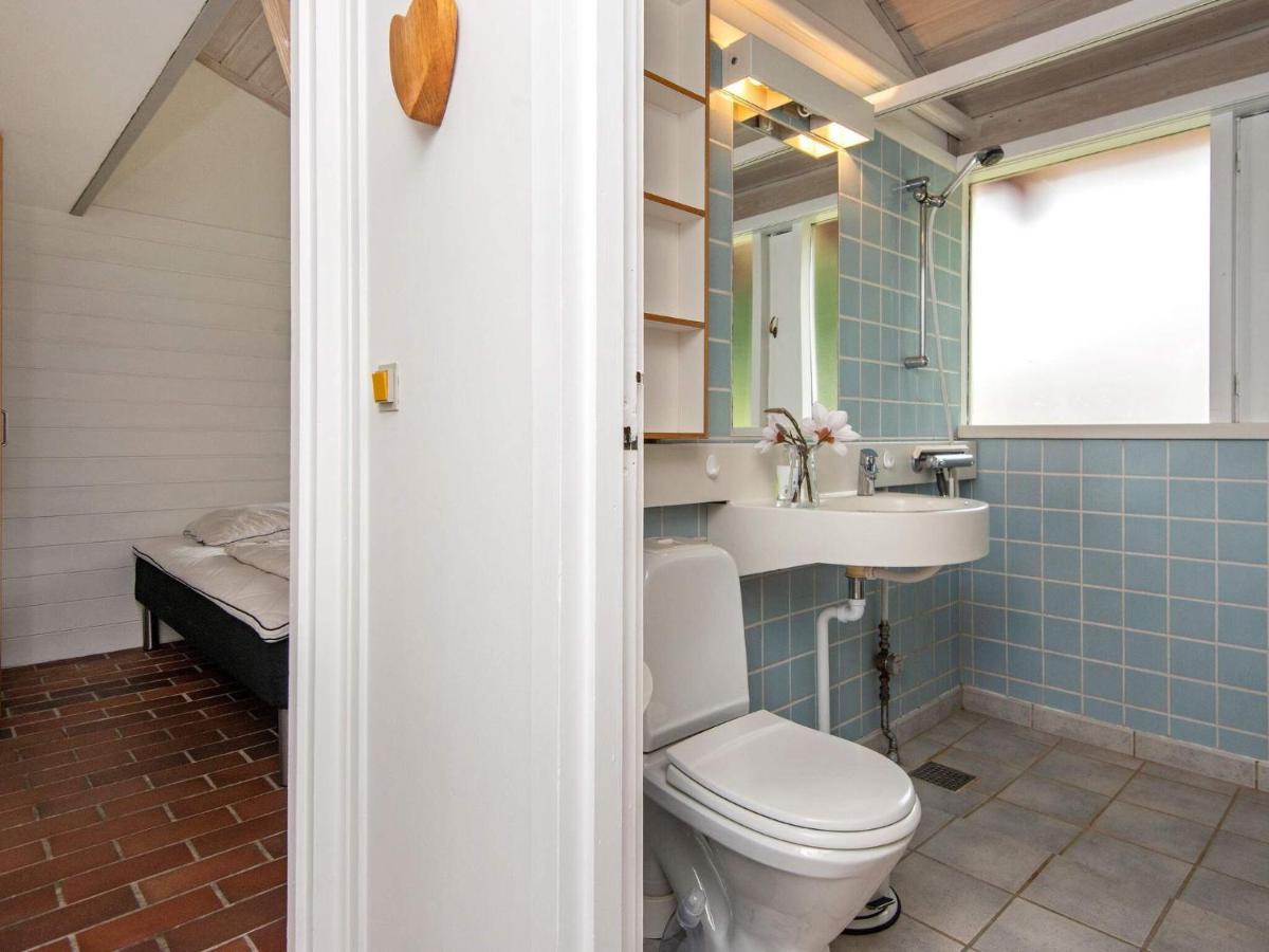 6 Person Holiday Home In Aabenraa Εξωτερικό φωτογραφία